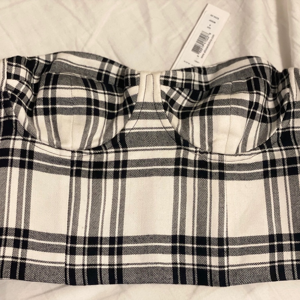 Alice and Olivia crop top